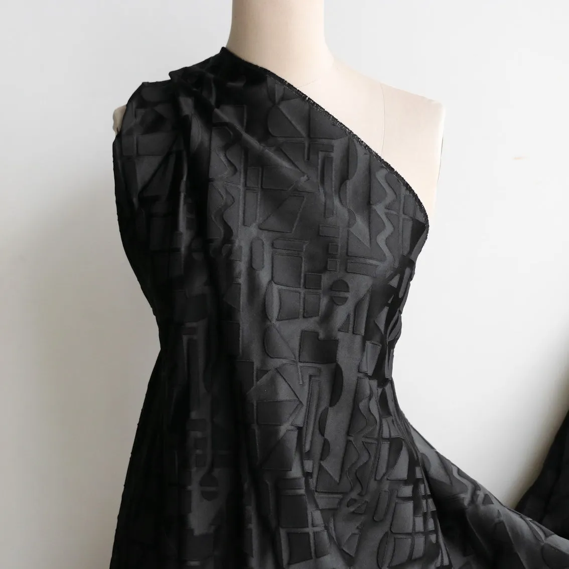 Matrix Nero Jacquard